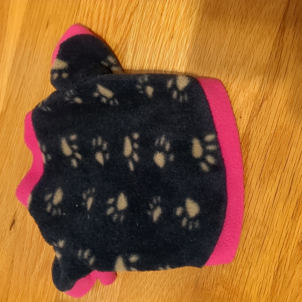 Cat Sweater And Reindeer Socks Bundle - Picture 5 of 6